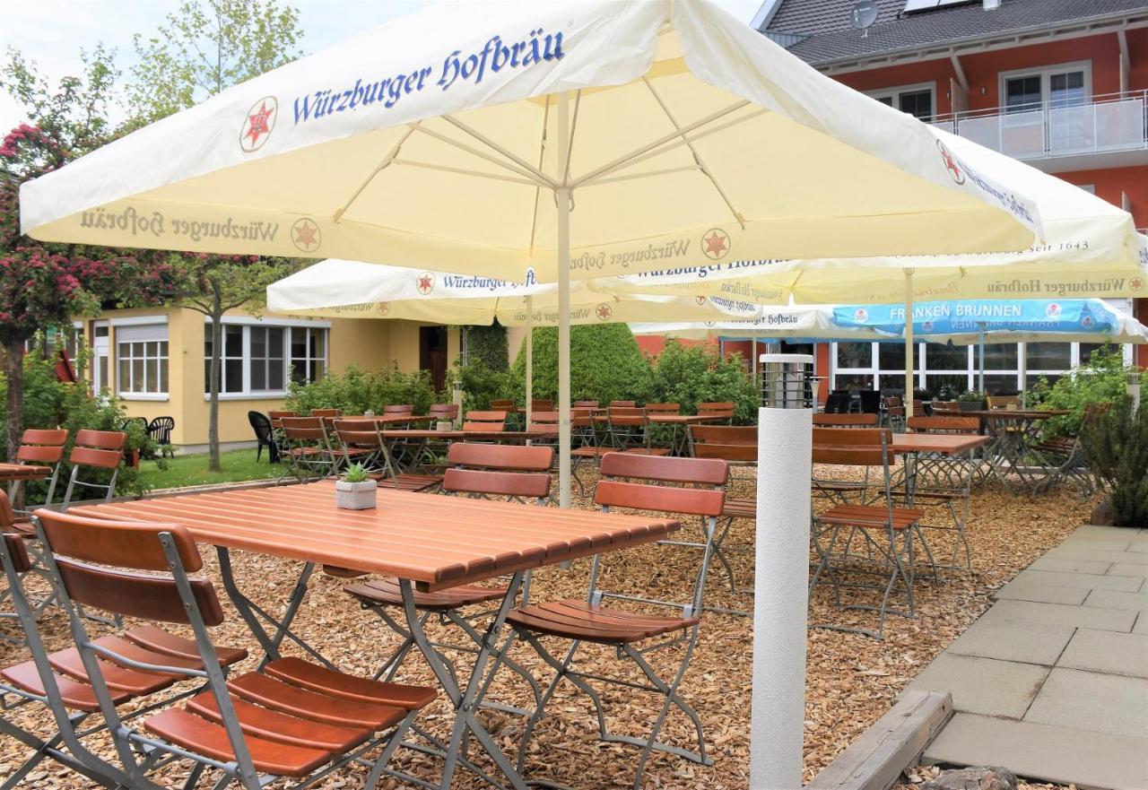 Gasthaus Zum Stern Gollhofen Eksteriør billede